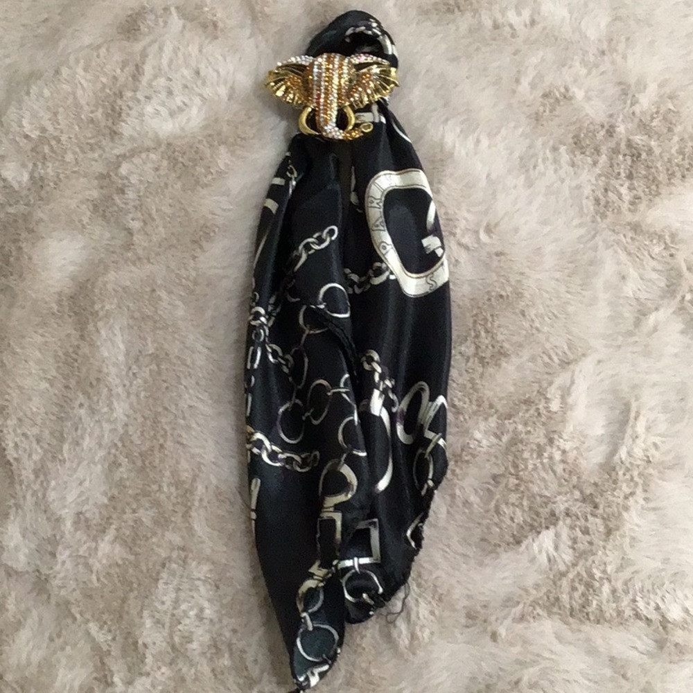 Bag Swag in Black and Cream Scarf with Gold Elephant Pin Crystal Contrast